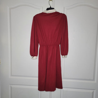 Vintage Size 13-14 (Med/Large) Long Sleeve Garnet Cream Elastic Waist Dress
