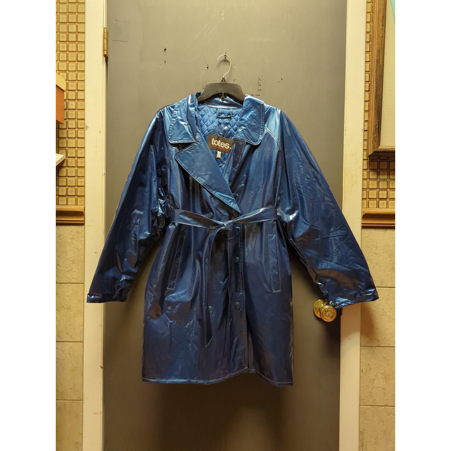 Totes Blue Jacket Coat belt LARGE Raincoat quilted lining Mid Length VINTAGE