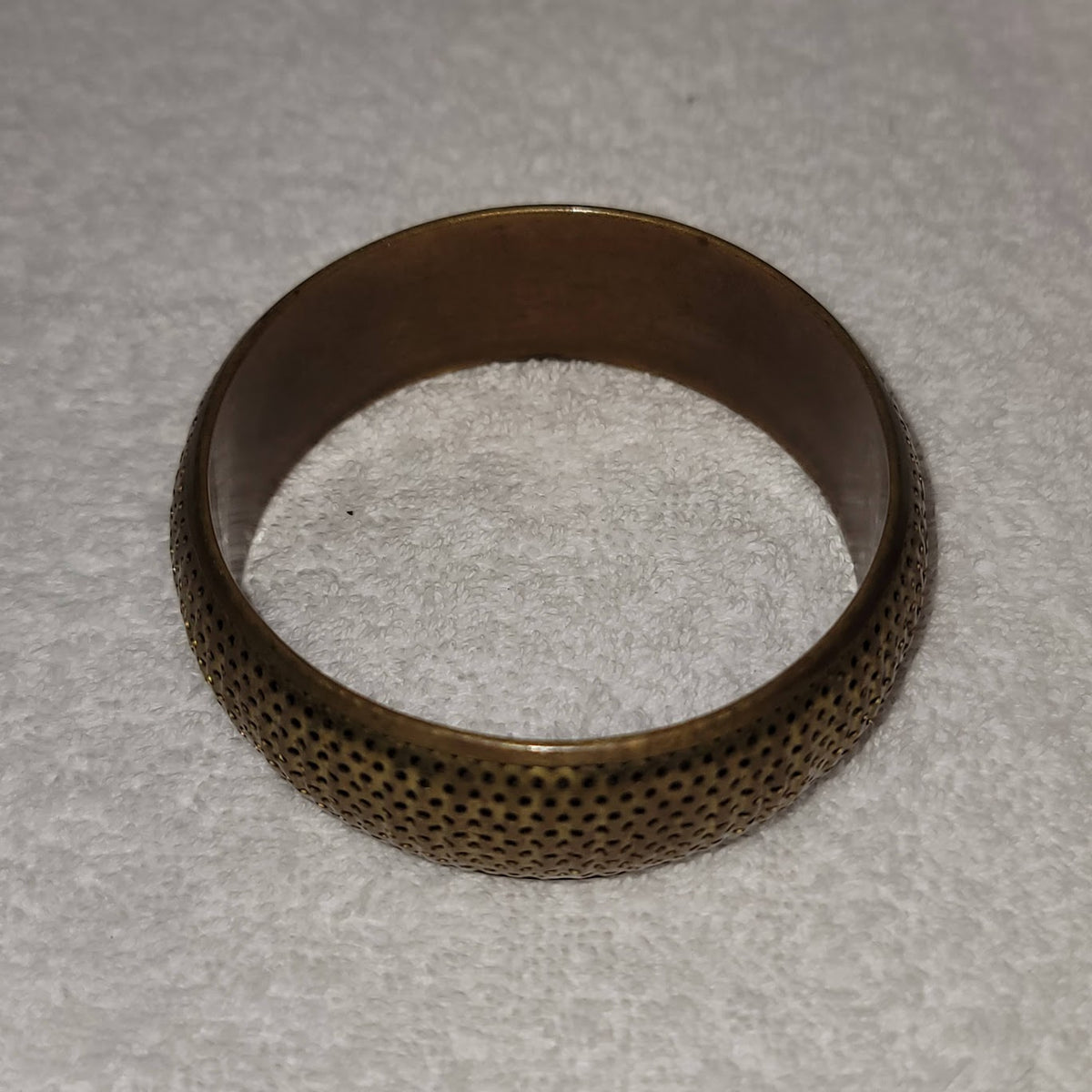 Vintage Brass metal wide bangle bracelet 1970s boho festival OPEN HOLE Weave