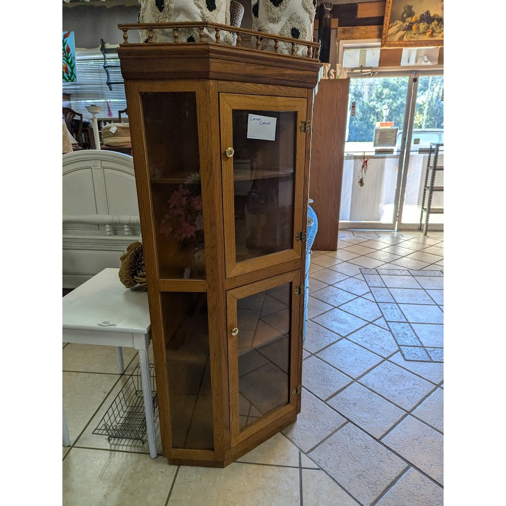 SECONDHAND SANDIES: WOOD CORNER CABINET