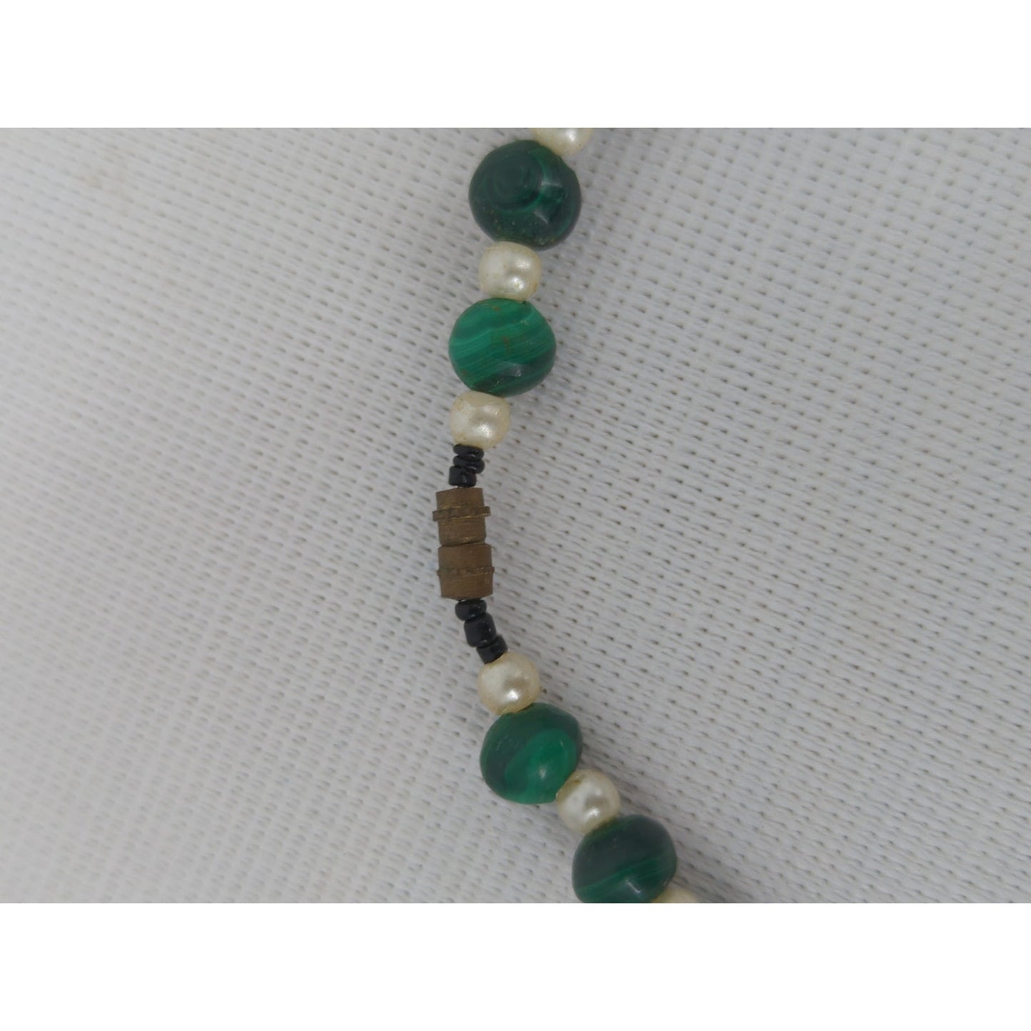 Vintage Green Jadeite Glass Beaded Necklace Heart Pendant Mid-Century Boho Chic