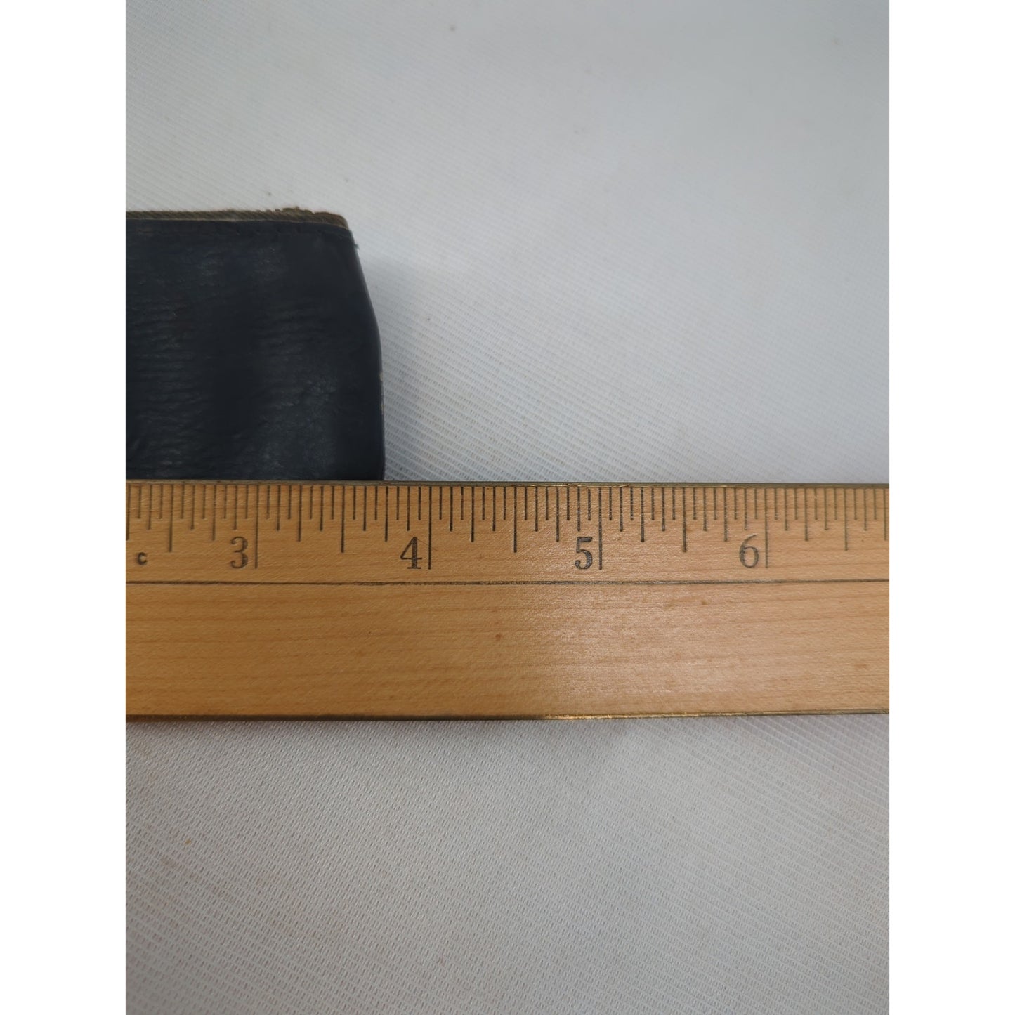 Vintage pebbled leather coin pouch metal zipper 1960s
