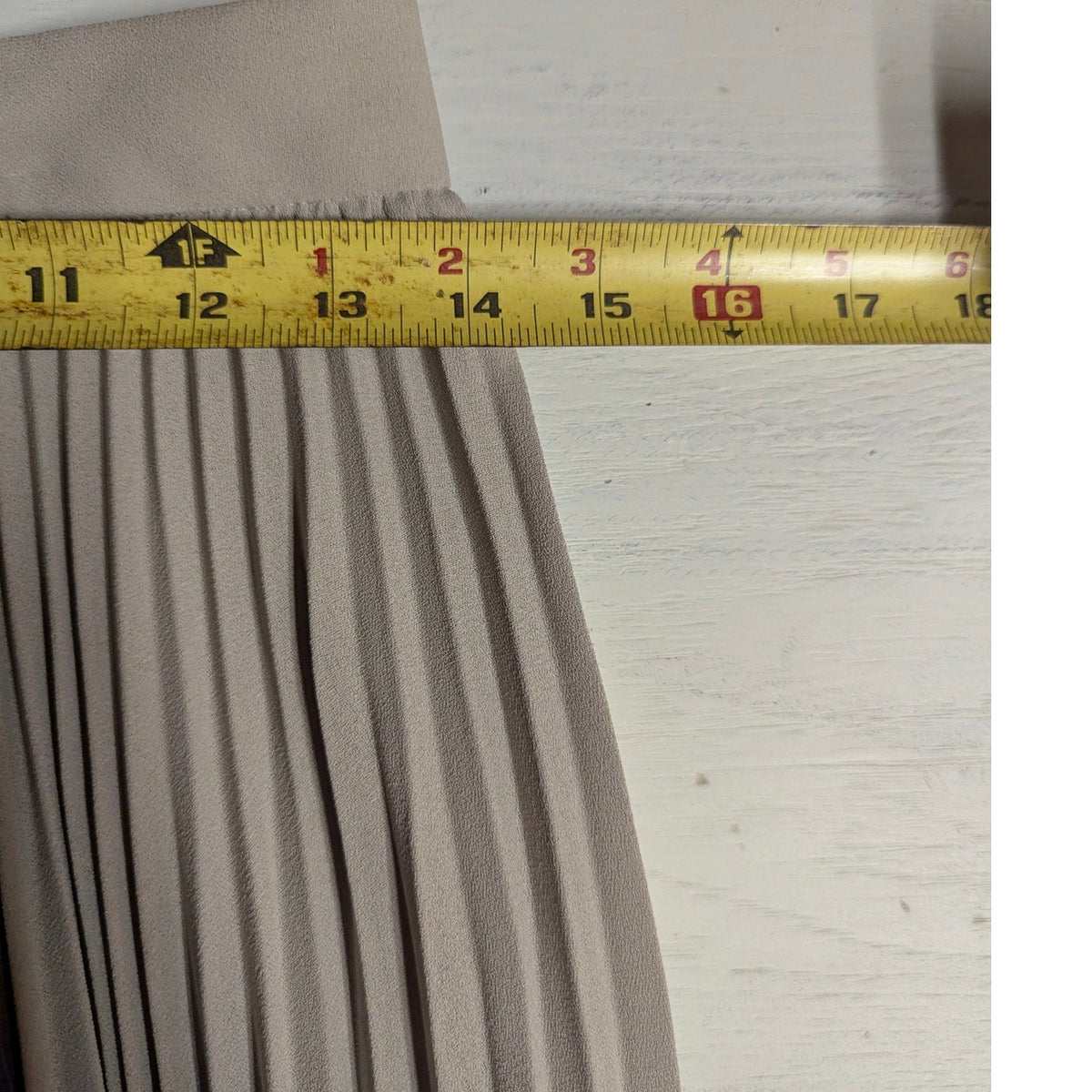 Vintage Liz Claiborne Gray Pleated Midi Skirt 8 Petite Quiet Luxury 90s Vintage