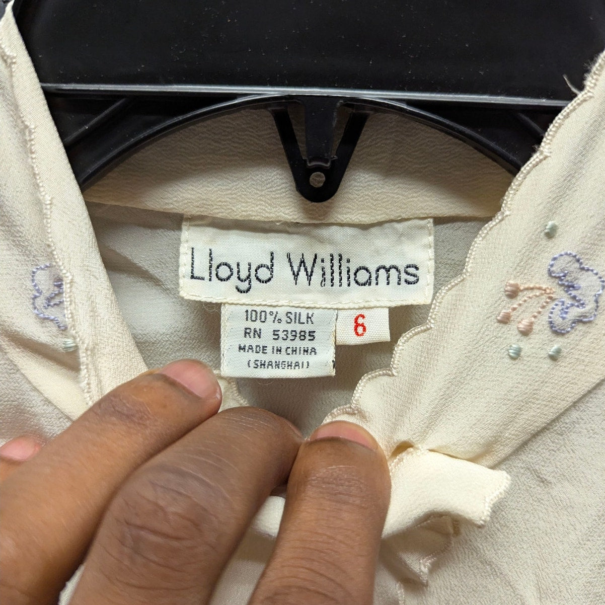Lloyd Williams Vintage Silk Cream Blouse Floral Embroidered Romantic Cottage 6