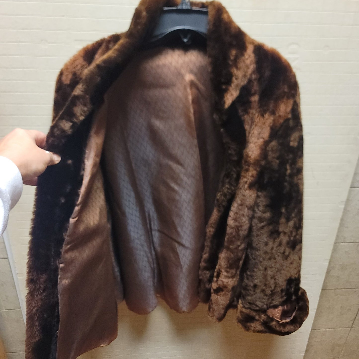 Vintage Mid Century Chocolate Faux Fur Jacket w Cuffed Bell Sleeves Medium/Large
