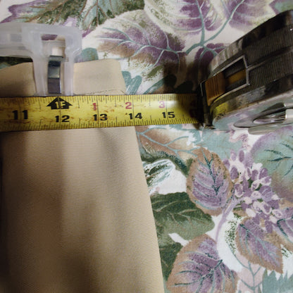 Linda Allard Ellen Tracy Tan Tailored Career Pants Medium Weight Fabric Size 4