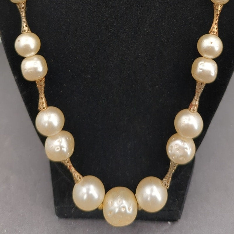 Vintage Cream Faux Pearl Graduated Station Necklace Gold-Tone 24" opera length