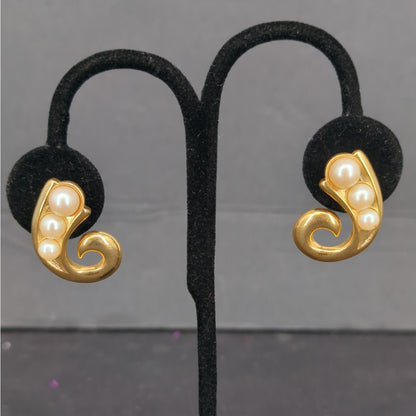 Vintage Matte Gold Tone Faux Pearl Swirl Stud Pierced Earrings
