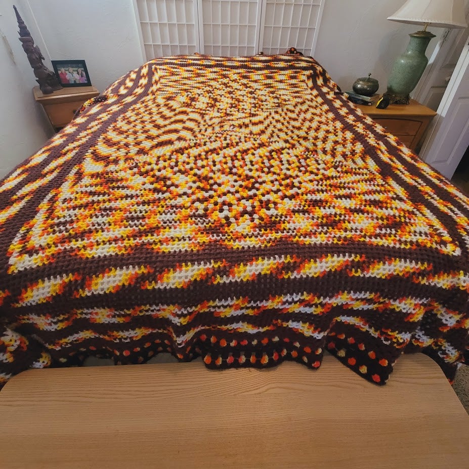 Handmade crocheted 70s coverlet yellow brown white orange Queen / Full blanket
