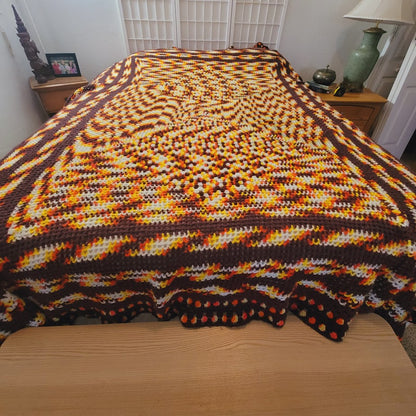 Handmade crocheted 70s coverlet yellow brown white orange Queen / Full blanket