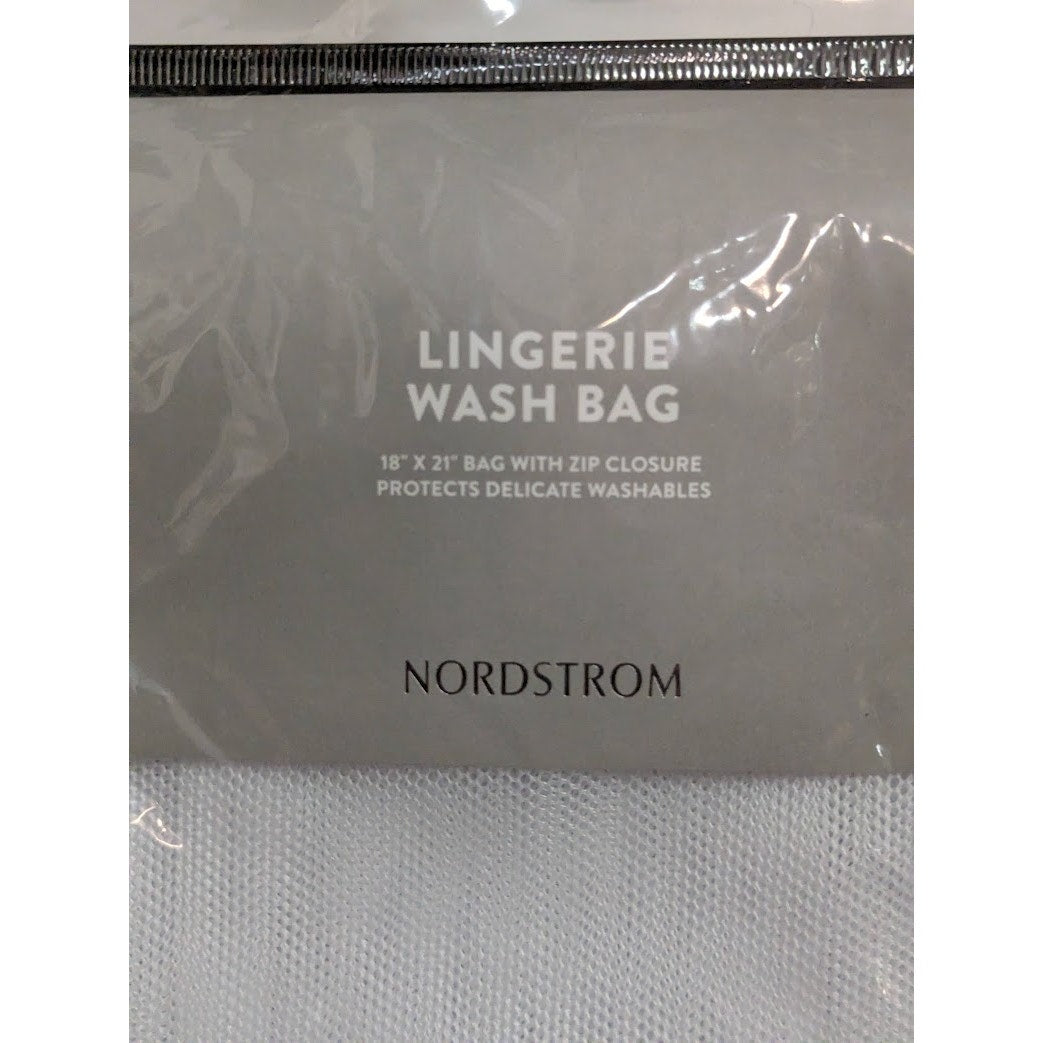 NIP Nordstrom Mesh Washing Bag Floral Embroidered Delicate Care Case