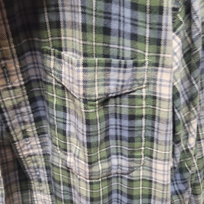 Vintage L.L. Bean plaid blue green cream XL mens button up shirt Cotton western