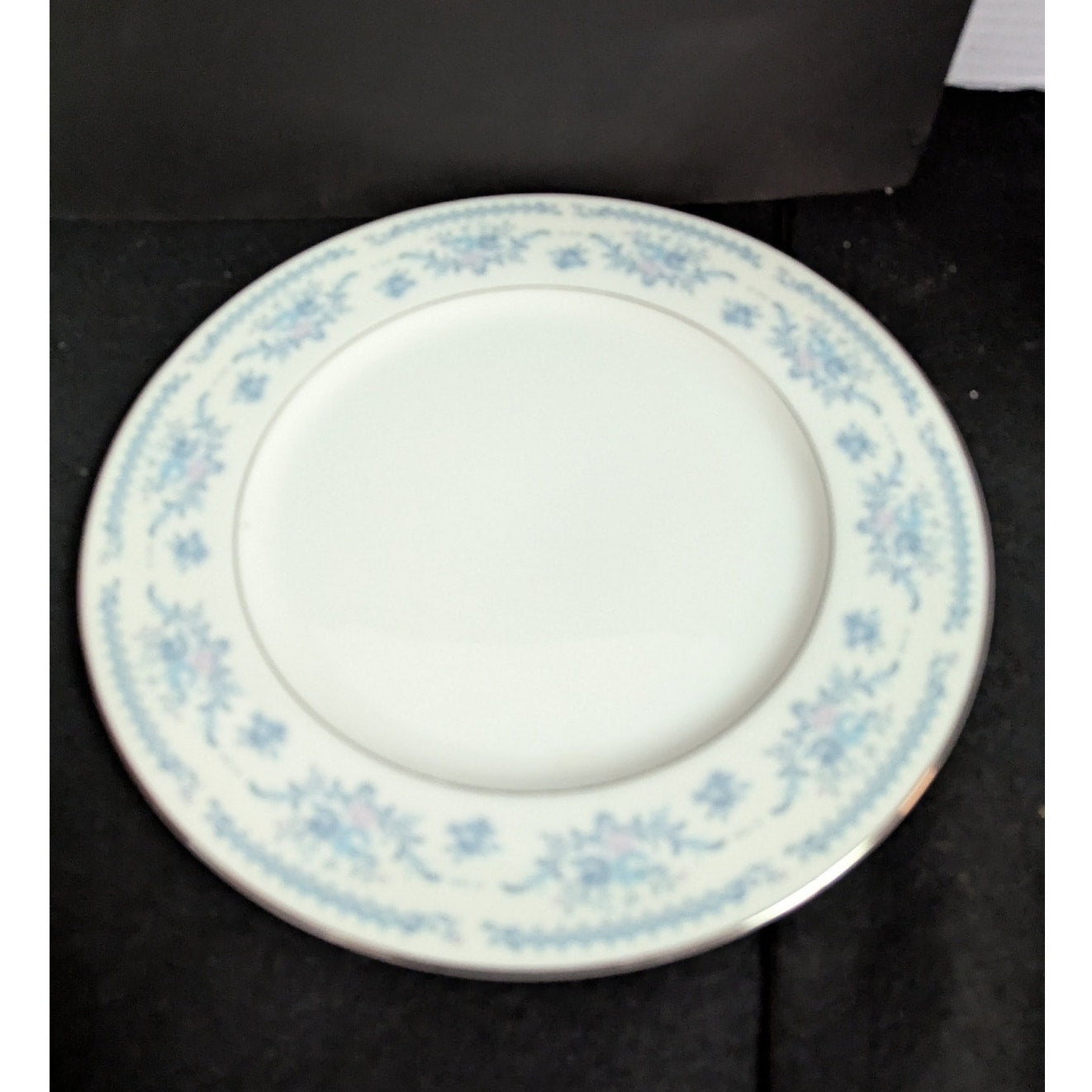 Vintage Ekco International Winsford Fine China Dinner Plates Set of 2 Japan
