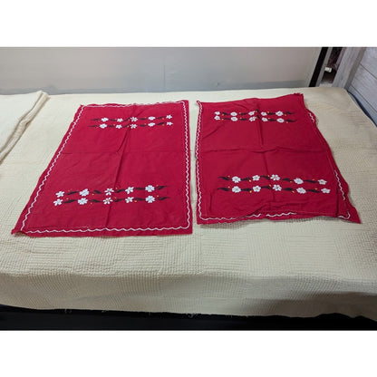 Vintage Cotton Coverlet 2 Shams Queen/Full red white embroidery Floral Medallion