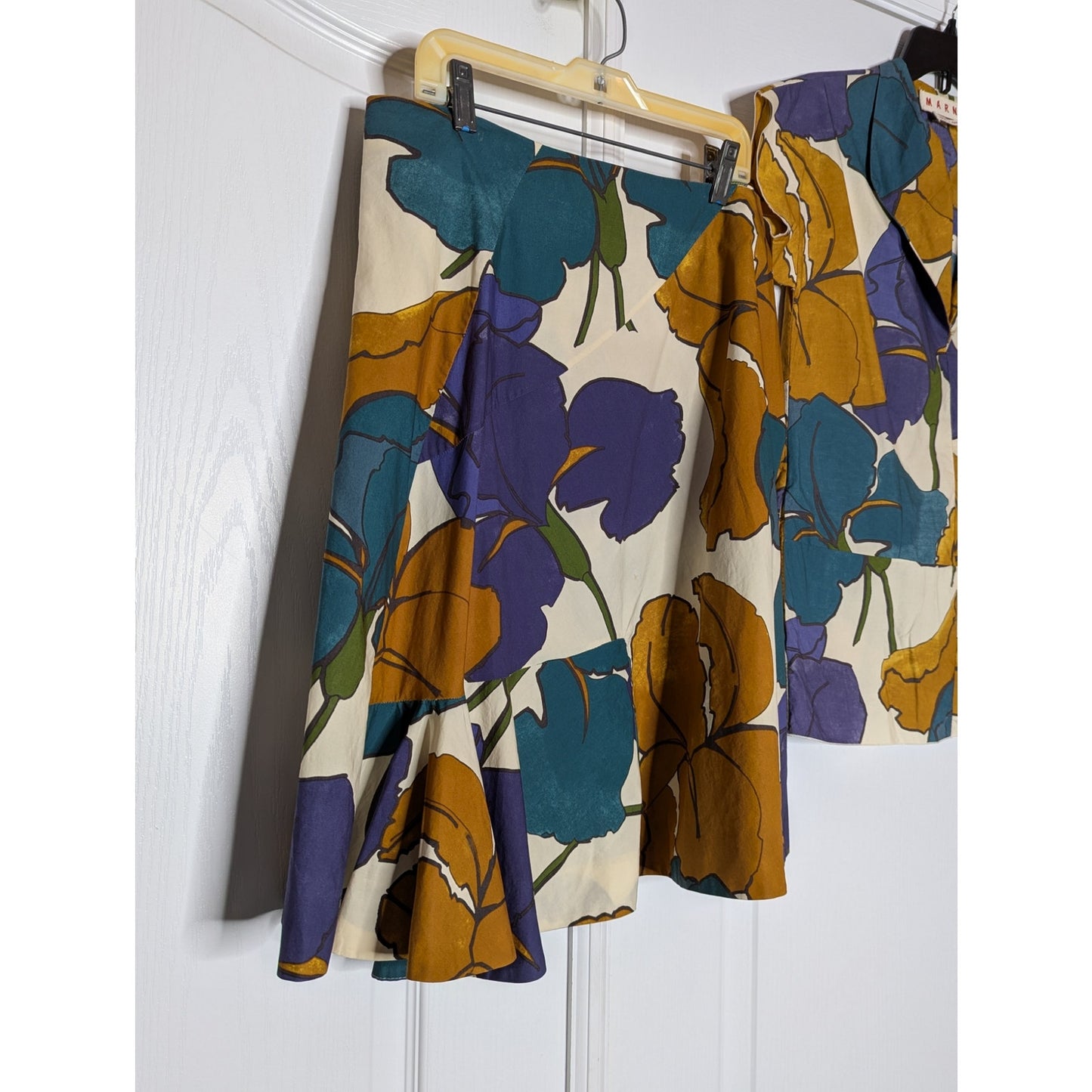 Marni 2 pc. Skirt Blouse to Set Brown Purple Floral Rolled Edges Pocket Medium