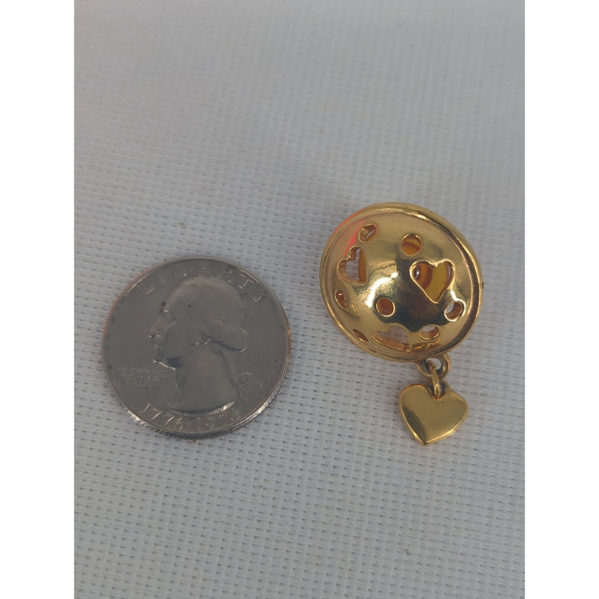 Vintage Gold-Tone Cutout Heart Dangle Stud Earrings Romantic Retro Jewelry