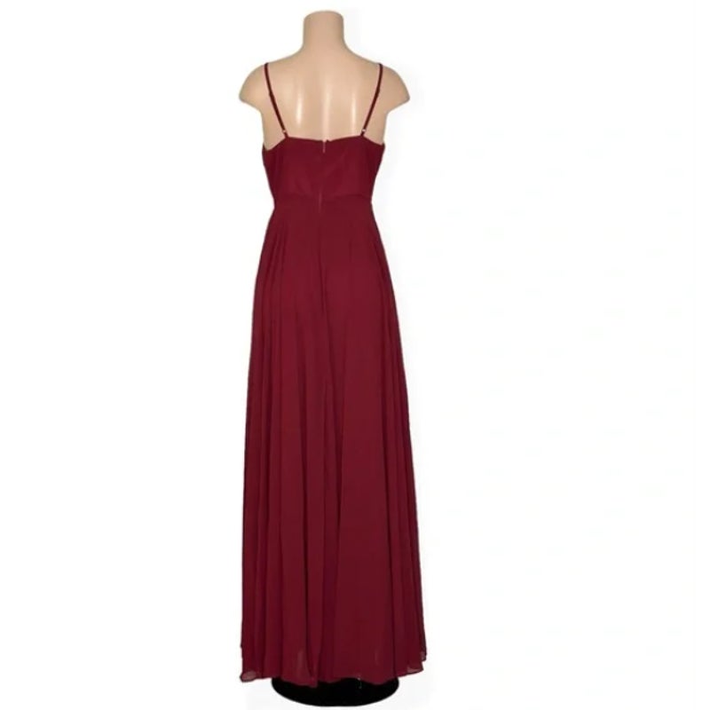Lulu’s NEW All About Love Maxi Dress Size Medium Burgundy Wind Red flowy