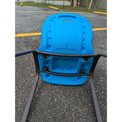 Secondhand Sandies: Vintage kids chair school