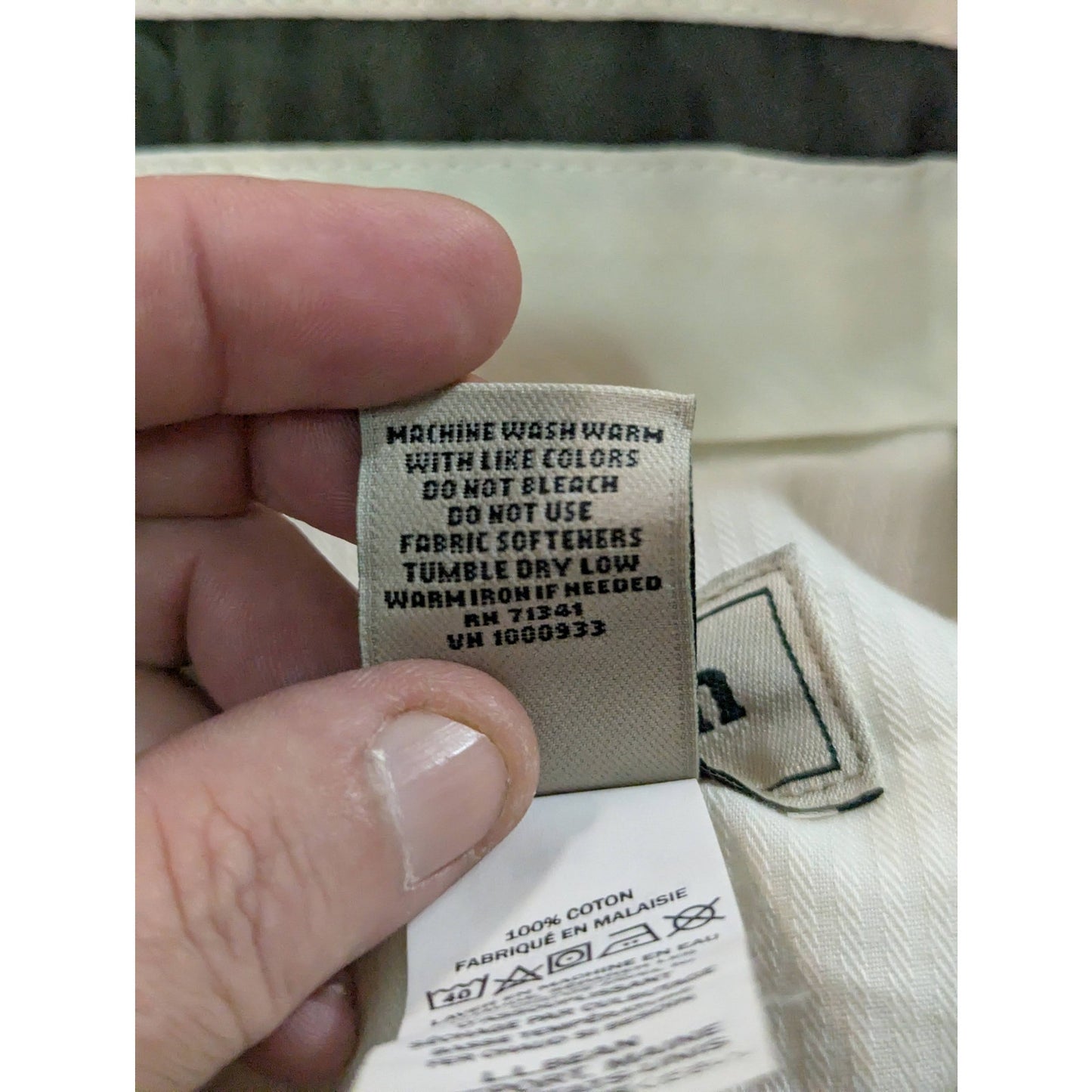 L.L.Bean Beige Natural Fit Pants Men Size 40x30