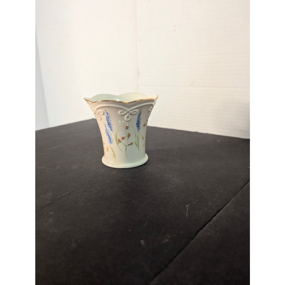 Vintage Lenox Fine Ivory Bone China Garden Flowers Miniature Flared Vase 24k