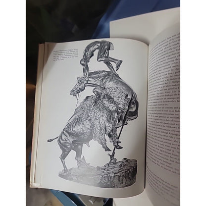 1967 THE ARTIST IN AMERICA BY EDITORS OF ART IN AMERICA FIRST EDITION Historical