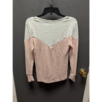 Poof Women Top blouse Sweater Long sleeve colorblock Size SMALL NWT