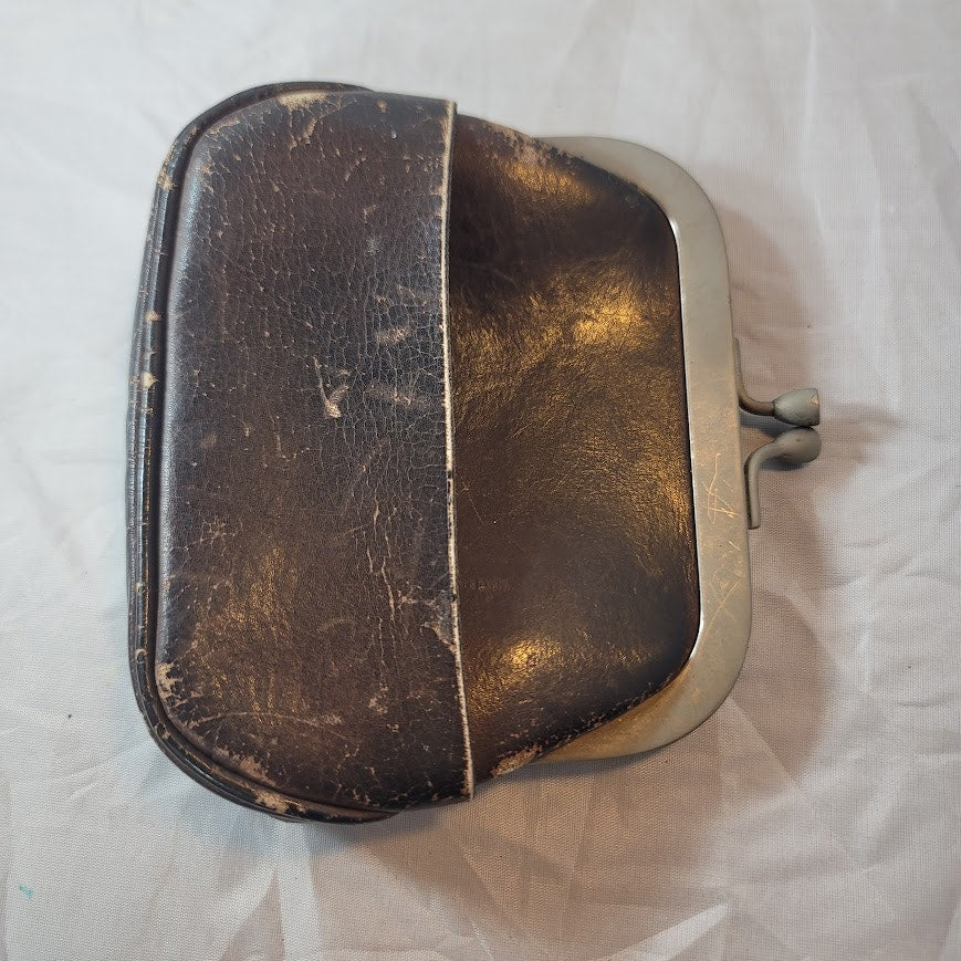 Antique Victorian leather change purse silver Metal kiss lock side