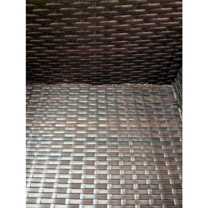 SECONDHAND SANDIES; Outdoor patio vinyl chair weatherproof