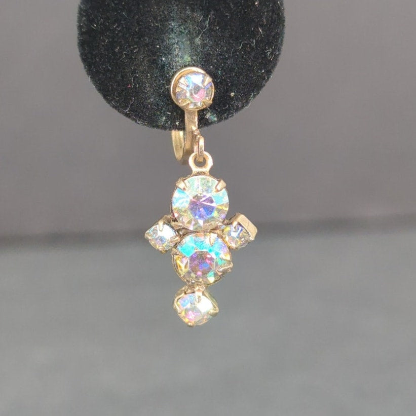 Vintage Gold Tone Aurora Borealis AB Rhinestone Dangle Drop Screw Back Earrings