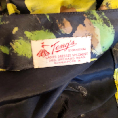 Vintage Teng's Shanghai 1950s Cocktail Sleeveless floral Dress small/XS.