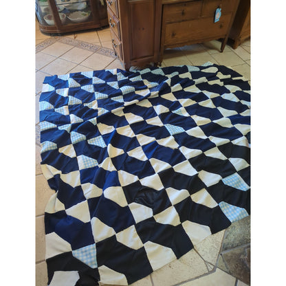 Unfinished Polyester Patchwork Quilt topper Black Blue White Gingham Project