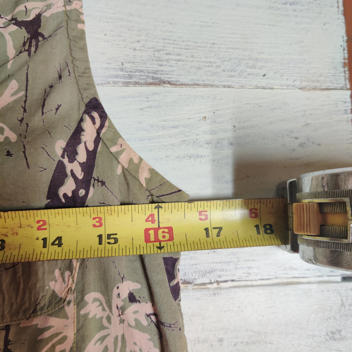 Carol Horn Vintage Tropical Print Sleeveless Shirt Small Frayed Trim Blouse