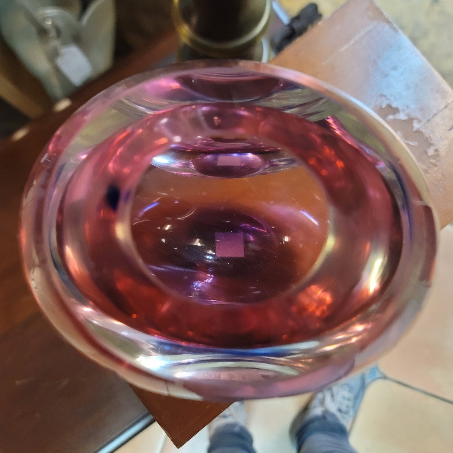 Fifth Avenue Crystal Sommerso Art Glass Vase purple gradation blue Heavy 7"