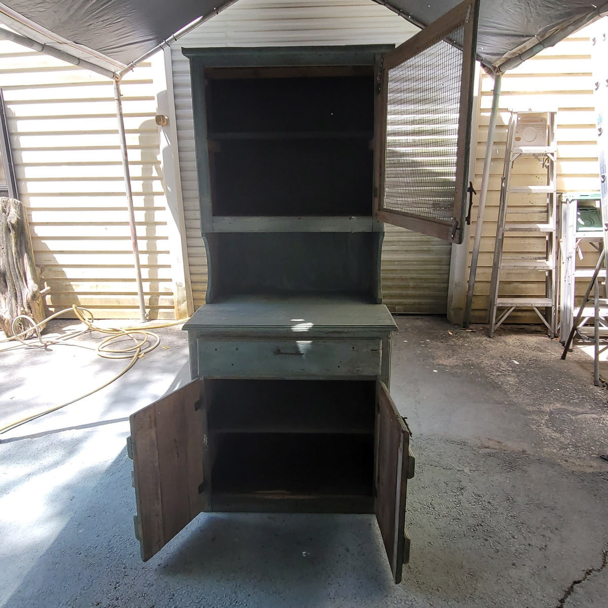 Secondhand Sandies: Farmhouse rustic cabinet hutch
