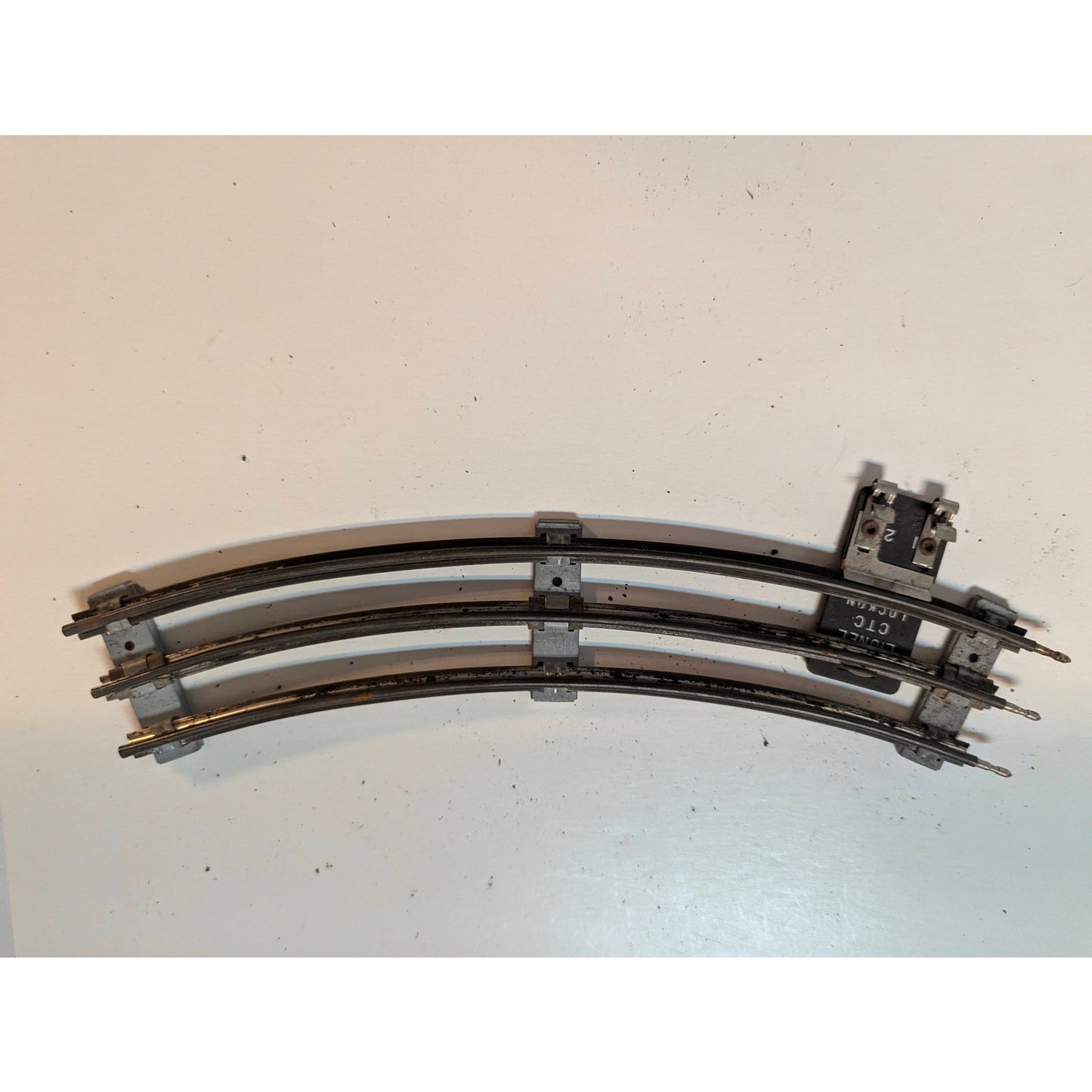 Lionel Vintage O Gauge Model Train Track Sections Lot 21 Pcs Curved CTC Lockons
