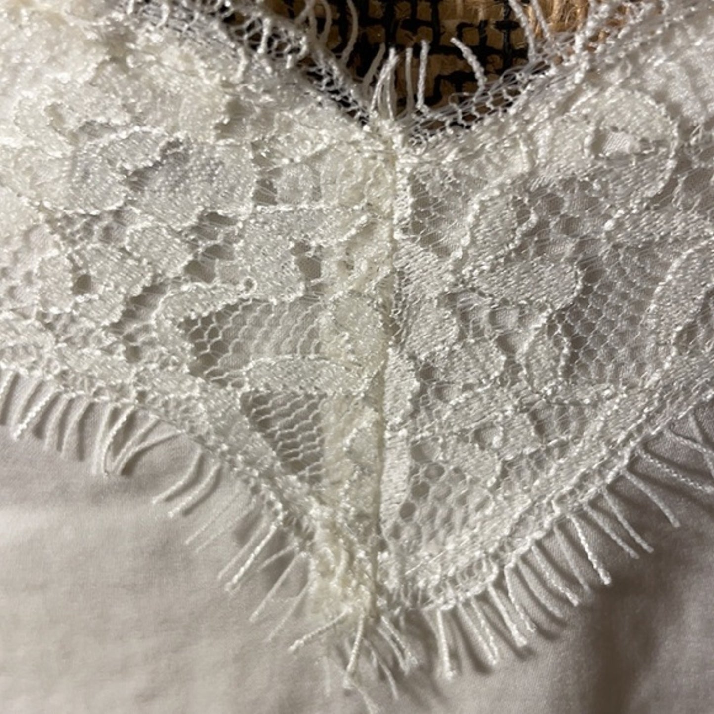 BP. Womens Camisole 3x Ivory NWT Eyelash Lace Trim Adjustable Spaghetti Straps