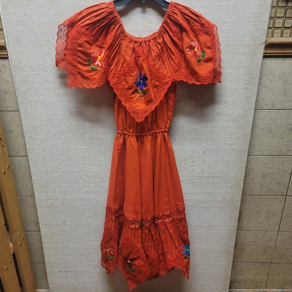 Red Mexican Pueblo Off Shoulder Embroidered Dress Medium Flower Elastic Waist