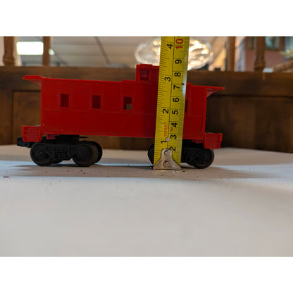 Vintage Red Model Train Caboose Car Metal Undercarriage Lionel #6017