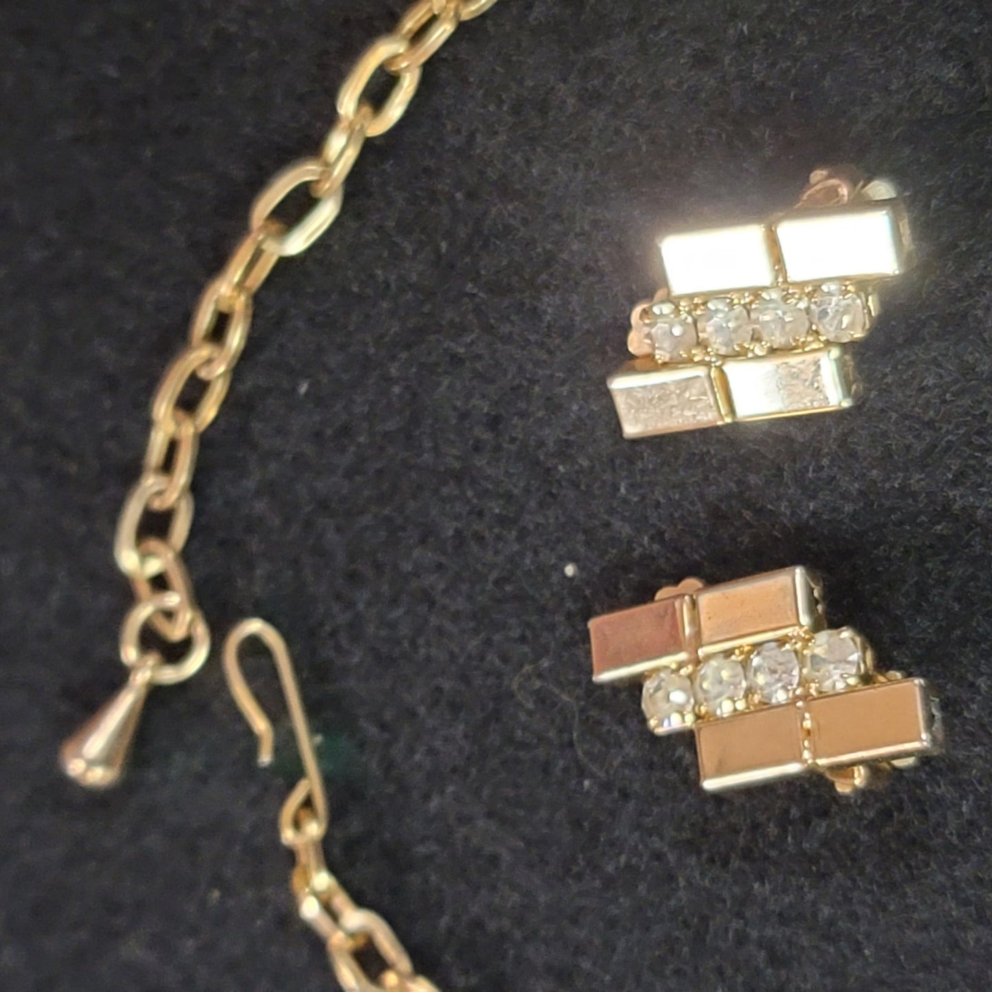 Vintage Necklace Matching Clip On Earring Gold Crystal Choker Style Reticulated