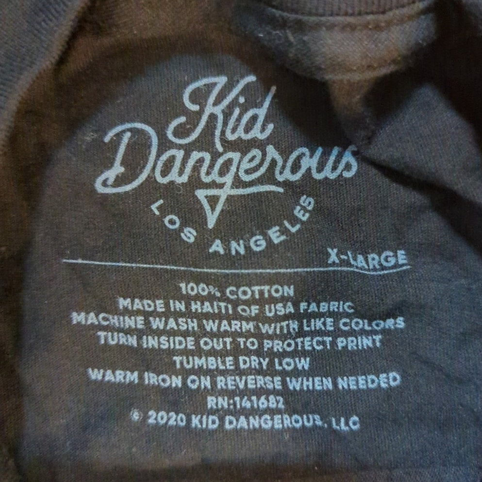 Kid Dangerous Black Game On Graphic T-Shirt Kids Size XL Retro Gamer 80s Aesthetic