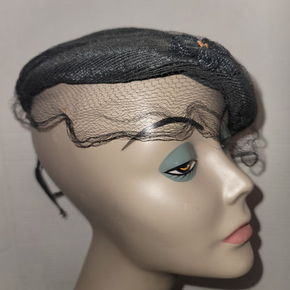 Vintage Black Pillbox Hat Veil 1940s 50s Noir Goth Mourning Pinup Rockabilly