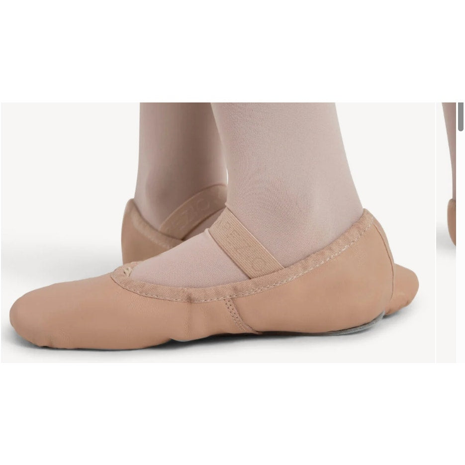 Capezio Ballet Slipper flats pink Leather upper Girls size 6M Daisy 205X
