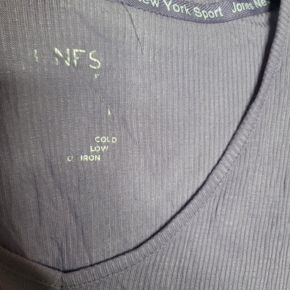 New York Sport Violet Dust Size Small thermal short sleeve top RIBBED