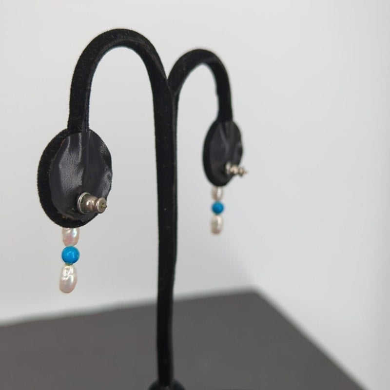 Vintage PIERCED Baroque 1" Earrings Freshwater Pearl blue bead dangle earrings