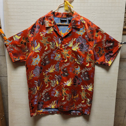 ODO Heavily embroidered silken feel mens shirt red floral Large short sleeve