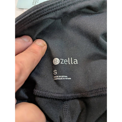 Zella Black high waist capri leggings black size Small striped detail vents calf