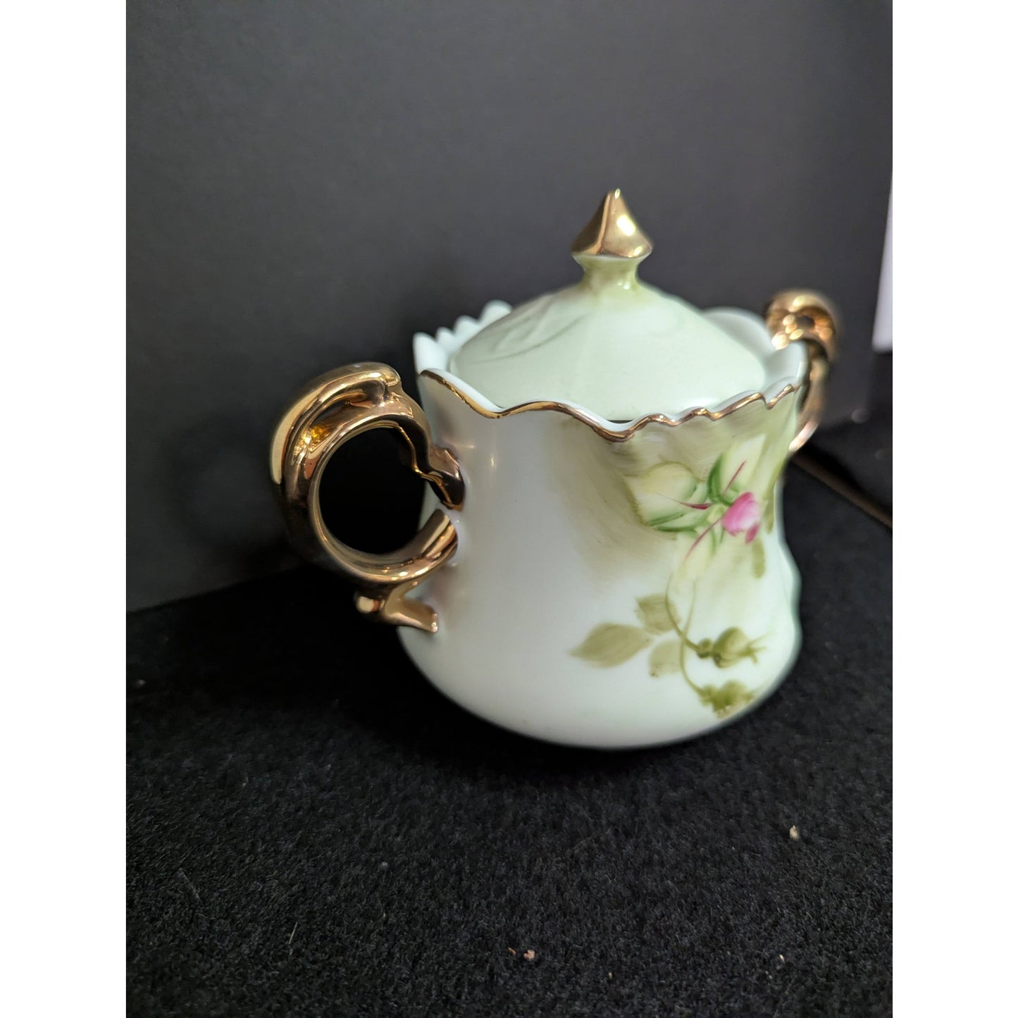Vintage Lefton Green Rose Lidded Sugar Bowl Porcelain Gold Gilt 3066