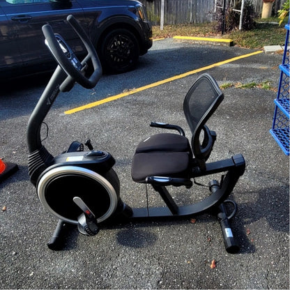 MERACH S19 High-end Magnetic Recumbent Adults Exercise Bike Smart Bluetooth LCD LIKE NEW