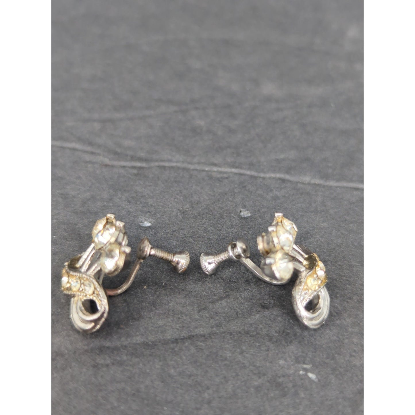 Vintage Two Tone Gold Silver Textured Geometric Square Clip On Earrings Retro