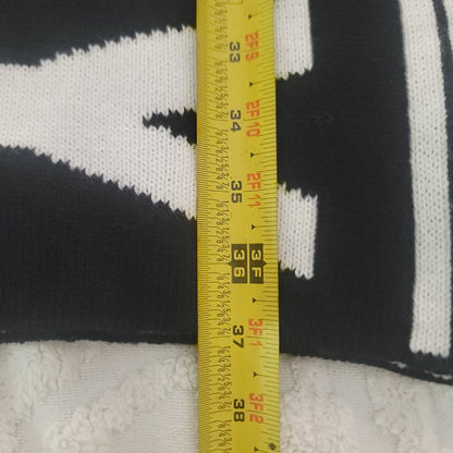 DKNY Stadium Logo Spellout Scarf Black & White NWT wrap winter cold weather